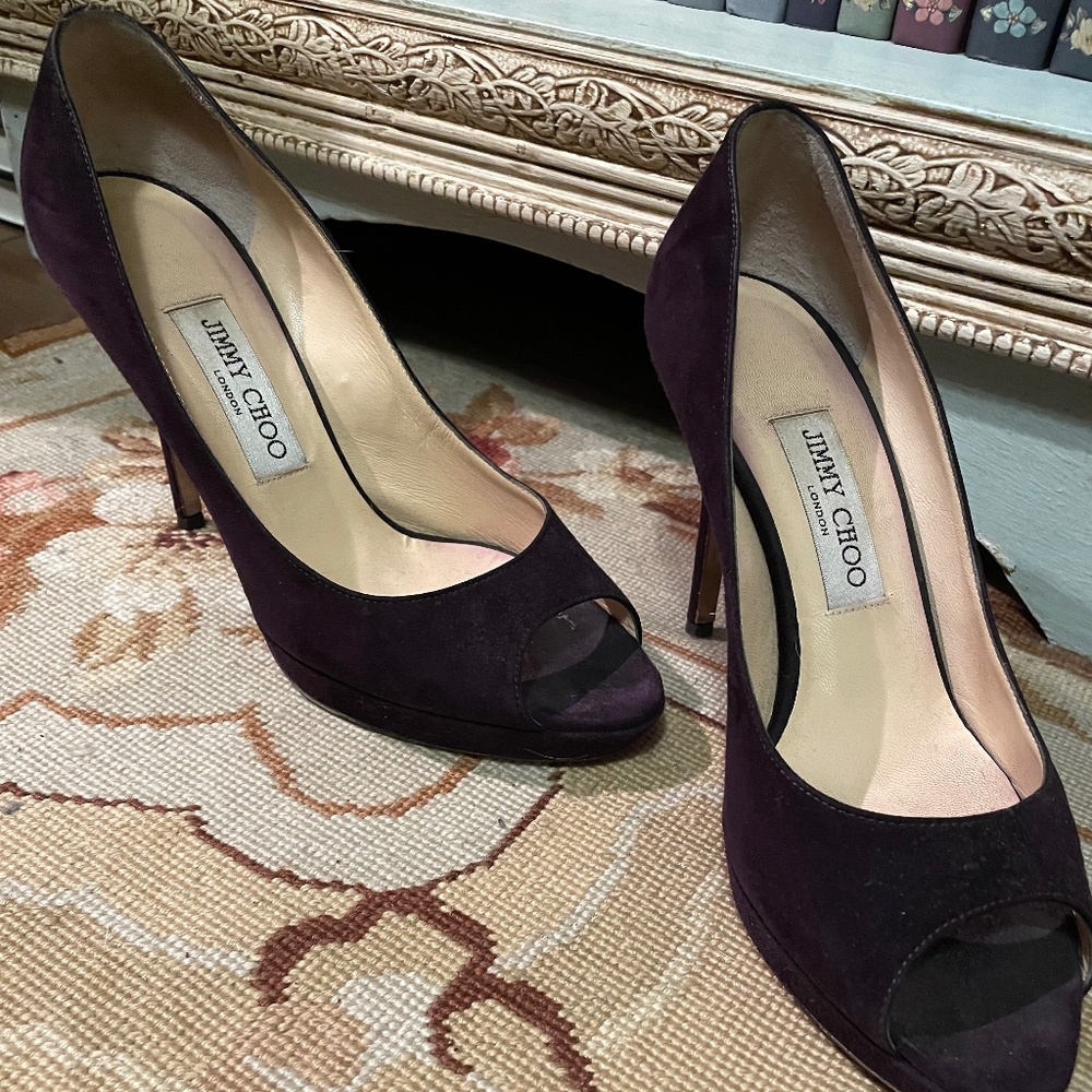 Used- Jimmy Choo Luna Purple Velvet Heels Size 38